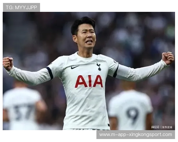 孙兴慜挑射越门将破网,热刺进攻行云流水 孙兴慜挑射越门将破网,热刺进攻行云流水